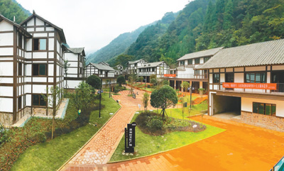 泸州：红色旅游带动农村脱贫