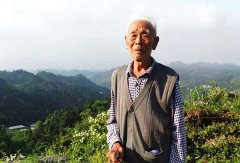 初旭：我的老父亲