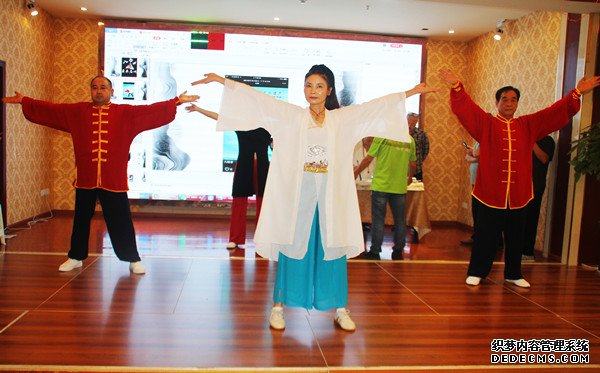 中秋佳节 泸州举行中国酒城金秋文学诗词分享会(图19)